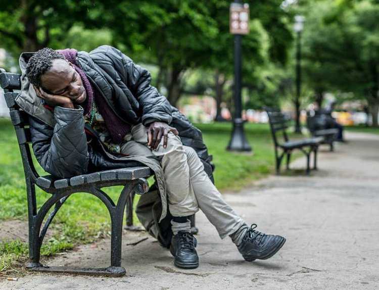 小说：震惊！没想到他竟然和女明星做出了这种事！