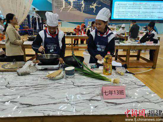 贝拉2015年10月星座运势射手座