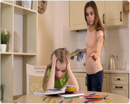 8位财神送财到，开门迎福，看到这篇的人财富滚滚！