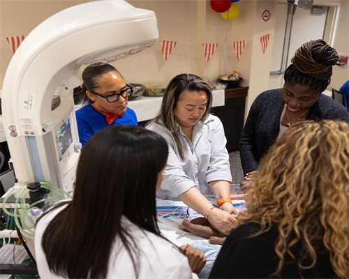 2025牛人逆袭年！运势大爆发，事业翻身、桃花炸裂，即将财富自由