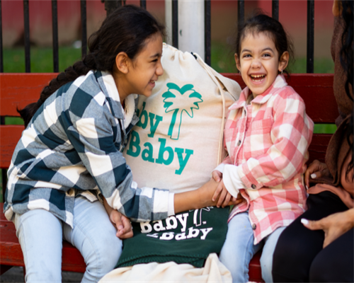 颈上长痣：威权与魅力的象征